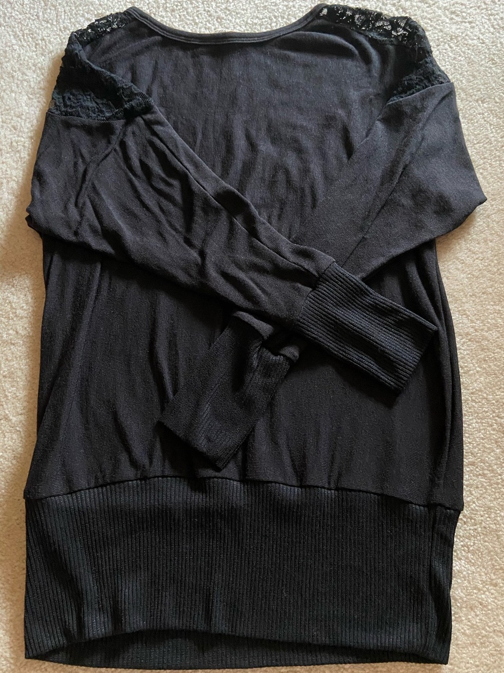 UO Sound and Matter Long Sleeve Top​​